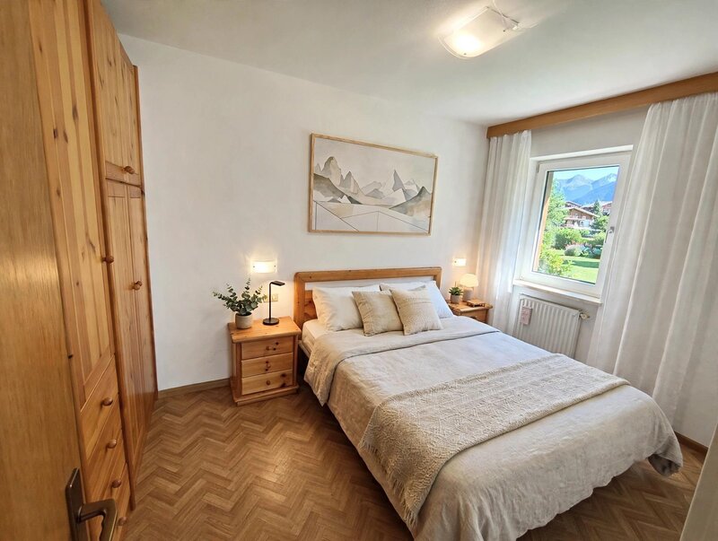 bedroom_mountain_art (1)